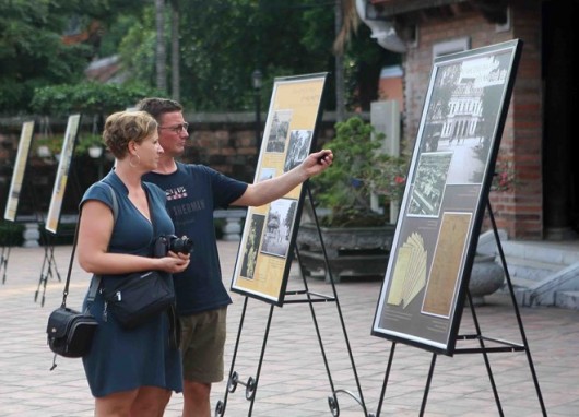 Vietnam welcomes 12.8 million foreign tourists in 10 months